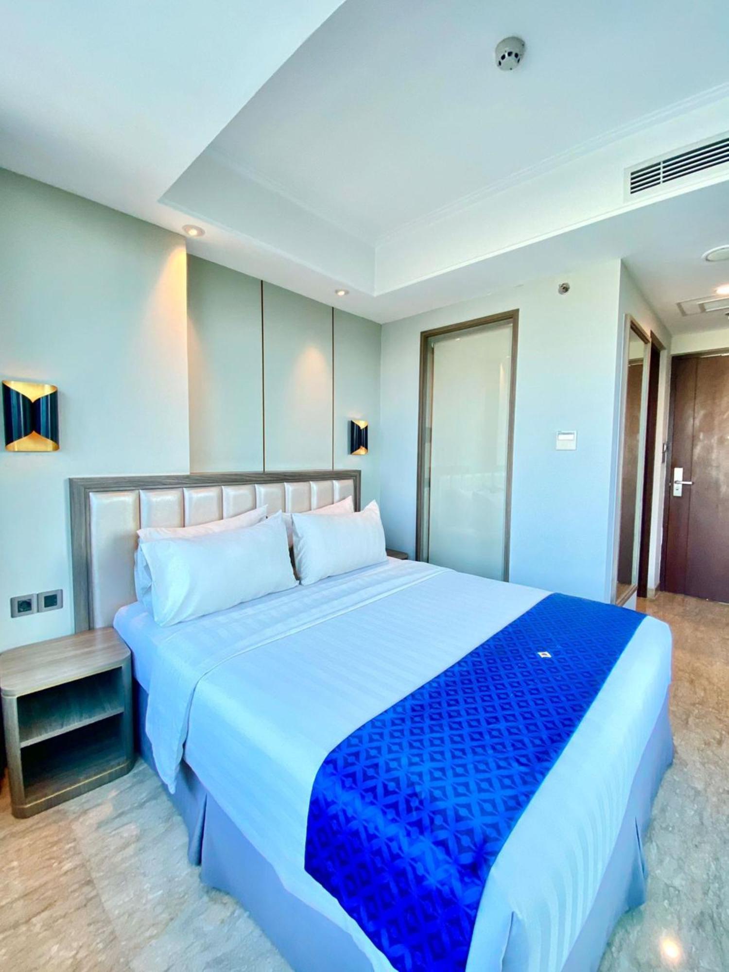 Arthama Tanah Abang Jakarta Exterior foto